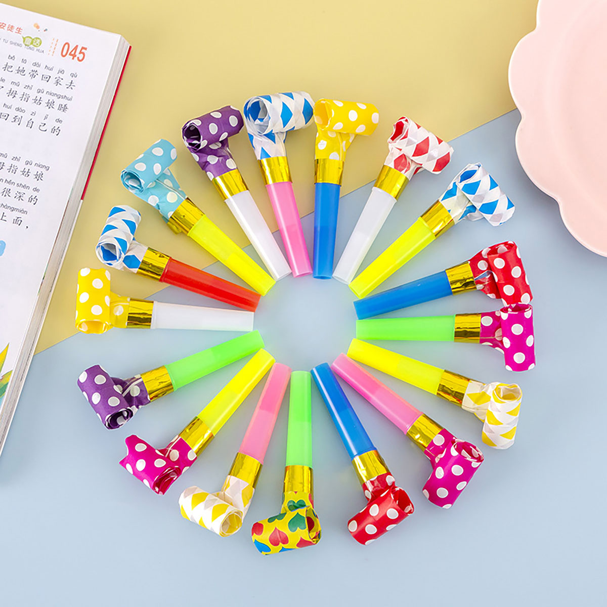 Party Games Easter - 30PCS Kleurrijke Fluitjes Speelgoed Grappig Speelgoed